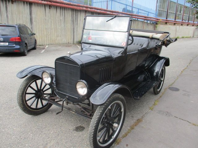 Ford Model T Touring Convertible