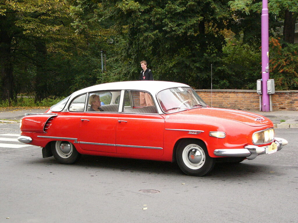 Tatra 603