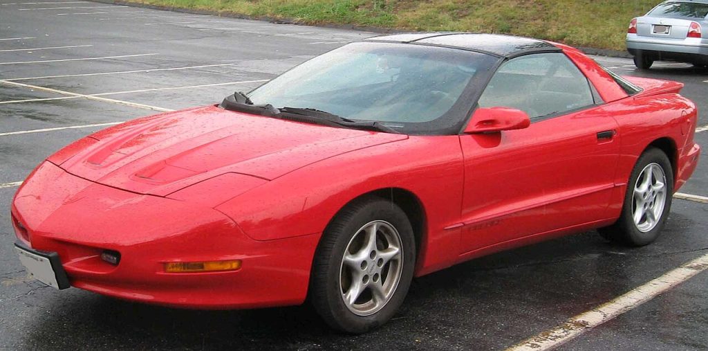 1993-97_Pontiac_Firebird 4. generace