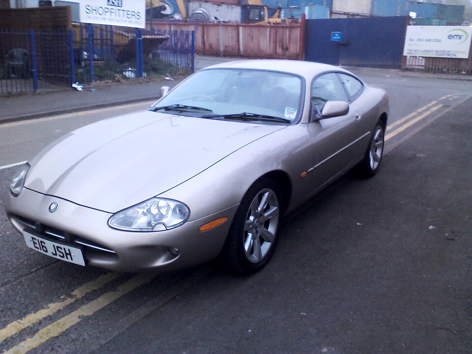 jaguar xk8